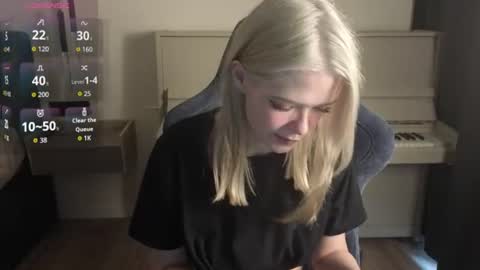 Snapshot of logandrive chatting on 07.18.26 Logan and Katana online show from 07.18.26