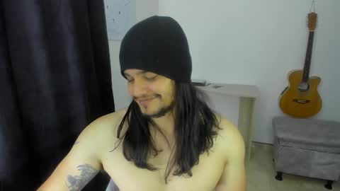 Snapshot of loganhot22 chatting on 01.29.25 Logan online show from 01.29.25