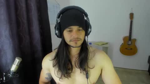 Snapshot of loganhot22 chatting on 03.03.25 Logan online show from 03.03.25