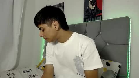 loganjhonson19 online show from 04.12.26