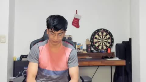 Snapshot of logannick chatting on 03.10.25 Logan online show from 03.10.25