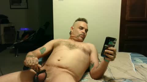 Snapshot of loganreaves69 chatting on 10.07.25 Logan Reaves online show from 10.07.25