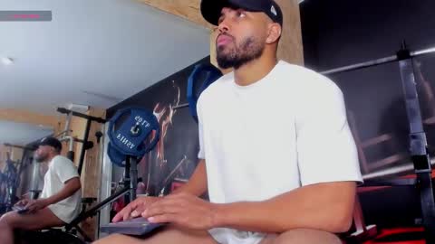 U can call me Logan online show from 09.11.25