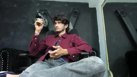 Loggan online show from 09.29.25