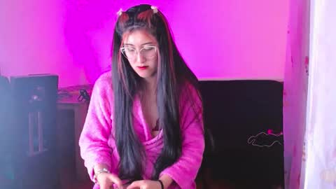 Lois online show from 02.23.26