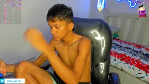 LOUIS online show from 10.29.25