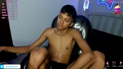 LOUIS online show from 11.28.25