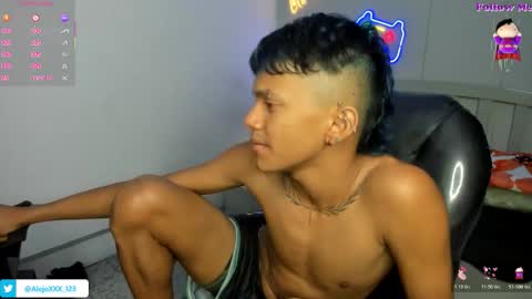 LOUIS online show from 11.30.25