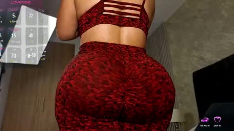 Snapshot of lola__sweet0591 chatting on 04.24.26 Lola Sweet online show from 04.24.26