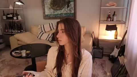 Snapshot of lola_dinky chatting on 07.05.26 Lola online show from 07.05.26