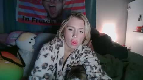 lolaa555 online show from 04.07.26