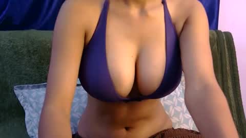 lolaa online show from 05.28.26