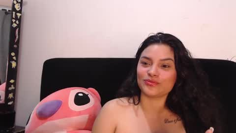 lolaa_staars online show from 02.23.25