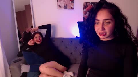 lolaandcamille online show from 02.25.25