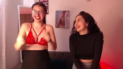 lolaandcamille online show from 03.03.25