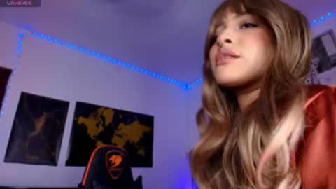 lolaasmith_21 online show from 07.23.26