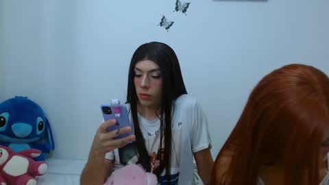 Snapshot of lolabloomx chatting on 11.03.25 lolabloomx online show from 11.03.25