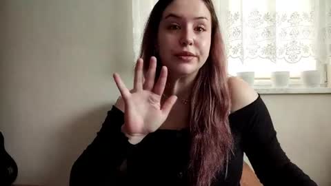 Lola online show from 04.06.26