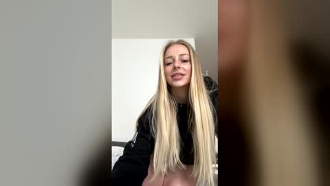 lolacutiex online show from 05.28.26
