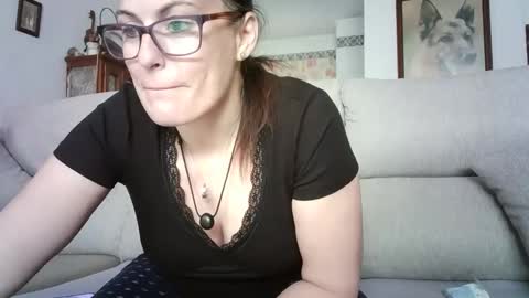 LOLA HUESO y ERIC online show from 04.10.26