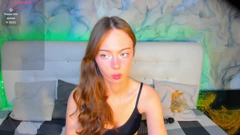 Lola online show from 09.22.25