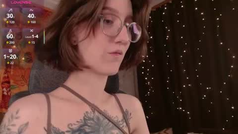 Snapshot of lolami_ chatting on 07.21.26 lolami_ online show from 07.21.26