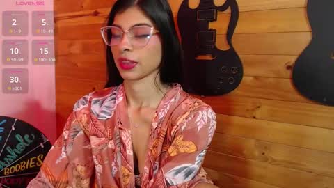 loli online show from 11.13.25