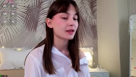 Lola online show from 10.20.25