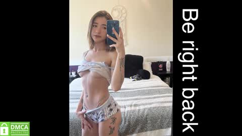 Lola 3 online show from 10.15.25