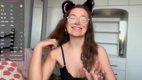 Lolatheangel online show from 12.22.25