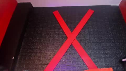 Lola online show from 10.18.25