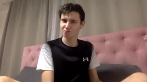 Snapshot of lolli_pop2024 chatting on 12.18.25 lolli_pop2024 online show from 12.18.25