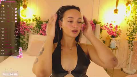 Lolly online show from 10.21.25