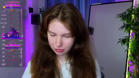 Mona online show from 10.05.25