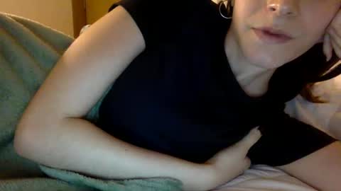 agnes online show from 12.05.24