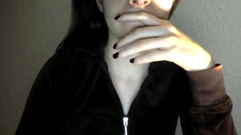 agnes online show from 12.09.24