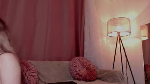 Lolly online show from 11.18.25