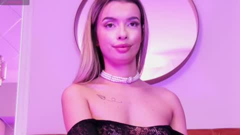 Lolly. online show from 11.25.25