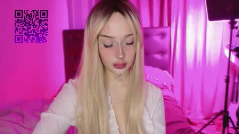 Snapshot of lolykari chatting on 02.26.26 Kari online show from 02.26.26