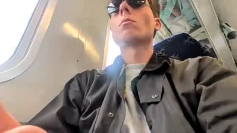 Snapshot of london_bumboy chatting on 06.13.26 London bumboy online show from 06.13.26