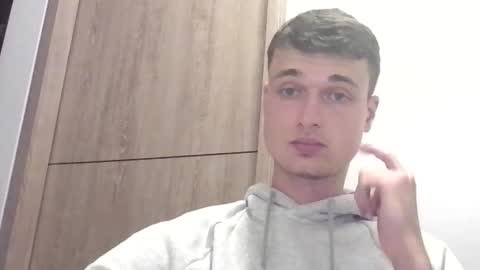 london_tomy online show from 11.03.25