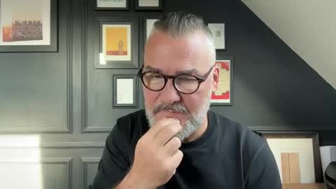 EnglishBear online show from 10.09.25