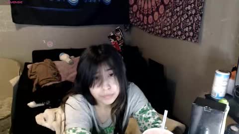 londonray online show from 11.03.25