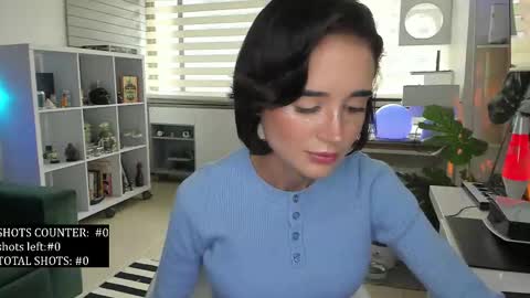 SABRINA online show from 12.18.25