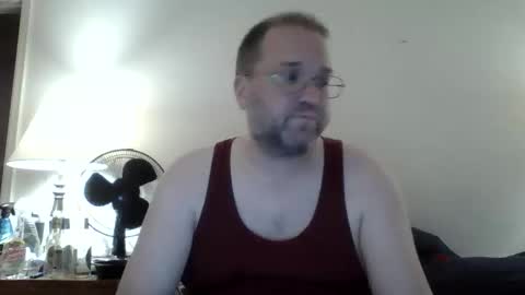 Lonely Man online show from 04.19.26