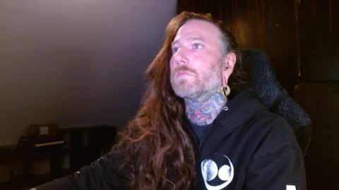 Snapshot of longhair021 chatting on 01.31.25 longhair online show from 01.31.25