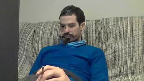 Snapshot of longnight5 chatting on 02.10.25 Alejandro Rulitos Twitter longnight55 Intagram 5longnight5 online show from 02.10.25