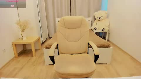 Nina online show from 02.28.26