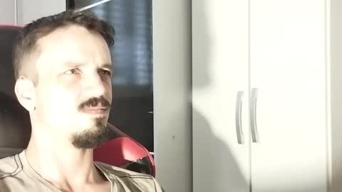 Lucas online show from 12.02.24