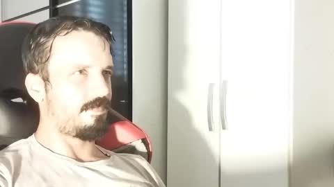 Lucas online show from 02.11.25